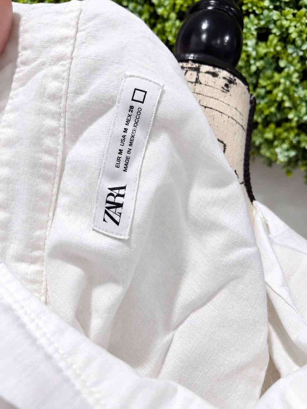 Zara classic white